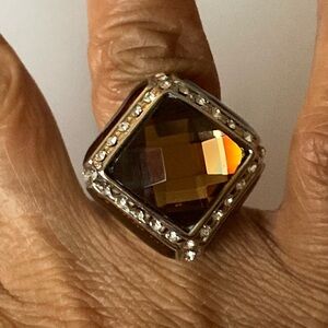 Topaz Colored Glass Brown Enamel Toned Square Chunky Cocktail Ring Size 6.25